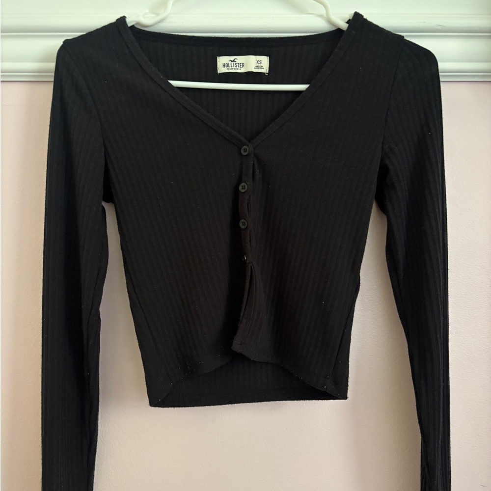 Hollister Black Ribbed Button Up Top